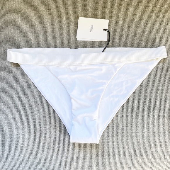 NWT ONIA Leila Bikini Bottom Solid White Large - Picture 1 of 6
